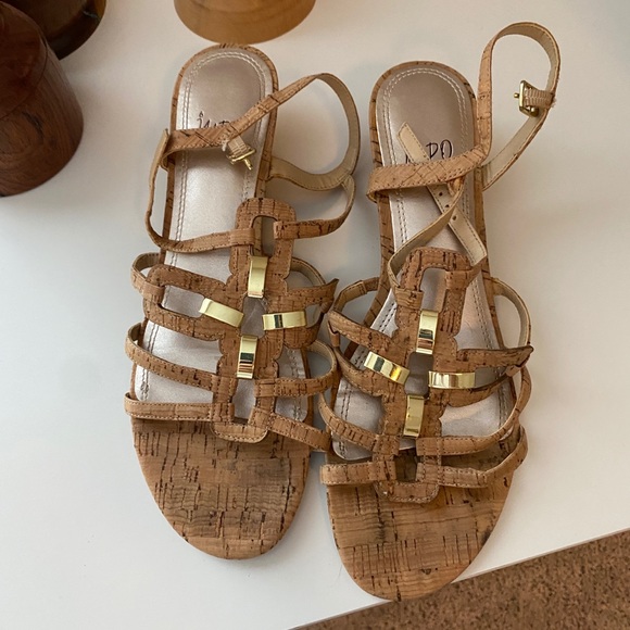 Nadelie Cork tan shoes. Small wedge. Size women’s 9 - Picture 2 of 4